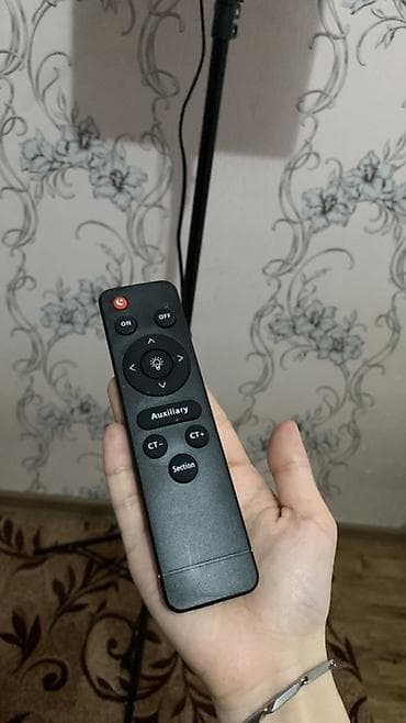 rtx 2060: Студийная LED‑панель на штативе с пультом ДУ. - Источник света — 5