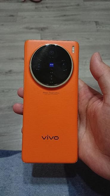 iphone plus: Vivo X100 Ultra, Б/у, 256 ГБ, цвет - Оранжевый, 1 SIM — 2