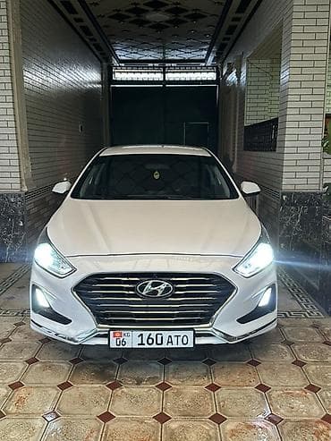 сиденья камри 35: Hyundai Sonata: 2018 г., 2 л, Автомат, Газ, Седан — 1