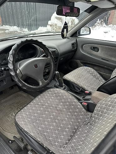 Mitsubishi: Mitsubishi Lancer: 1994 г., Универсал — 7