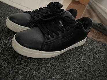 asics tiger: Мужские кроссовки, 41, PULL&BEAR, Б/у, цвет - Черный, Самовывоз — 4