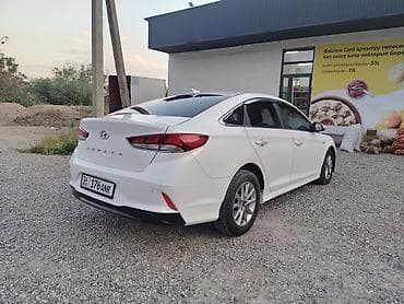 Продажа авто: Hyundai Sonata: 2017 г., Автомат, Бензин, Седан — 7