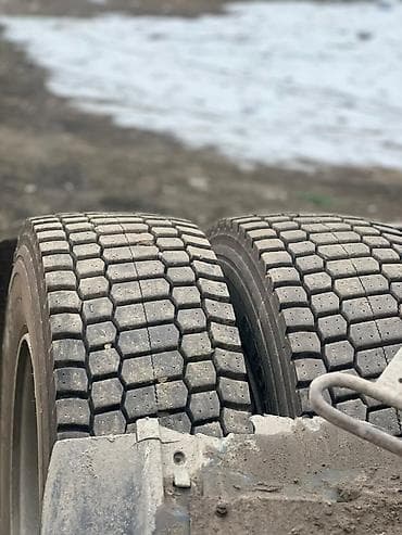 Транспорт: Тягач, Renault, 2003 г., Без прицепа — 1