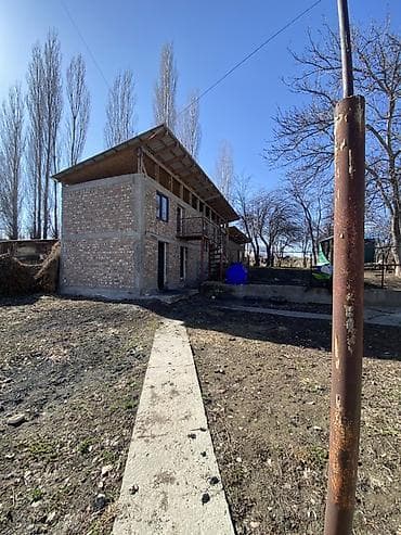 Продается участок с кирпичным домом и садом. Продается участок 20