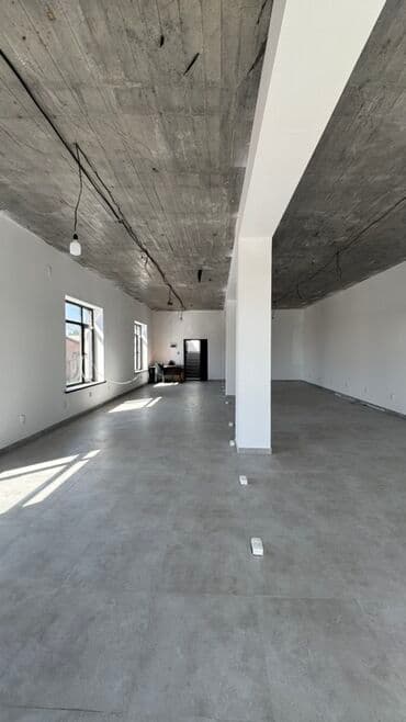 магазин продуктовый в аренду: Коммерческое здание у дороги - Отдельно стоящее 3‑этажное здание с — 6