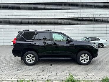 Транспорт: Toyota Land Cruiser Prado: 2023 г., 2.7 л, Автомат, Бензин, Внедорожник — 7