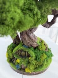 офисные растения: Декоративное дерево бонсай, выполненное из стабилизированного мха — 44