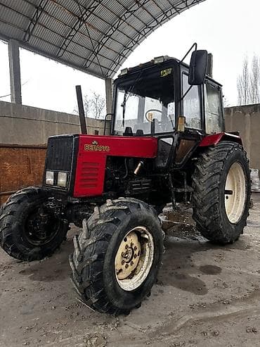 Трактор Беларус (МТЗ), полноприводный (4x4), кабина остеклённая с at lalafo.kg Трактор Беларус (МТЗ), полноприводный (4x4), кабина остеклённая с