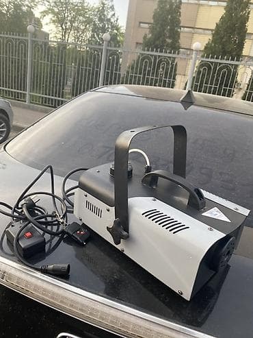 дым генератор: Дым-машина (генератор дыма) для мероприятий 2500w Описание: - — 1