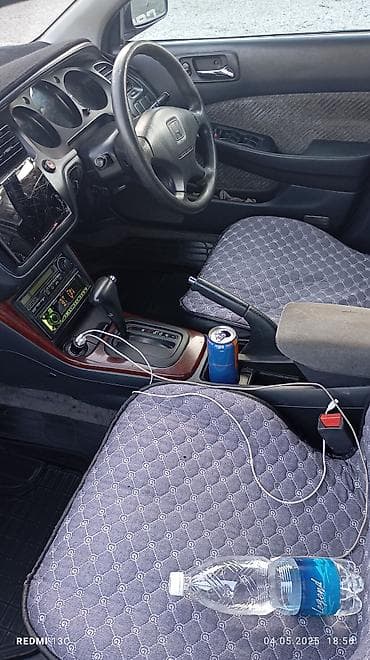 хонда см х: Honda Civic: 1999 г., Автомат, Седан — 4