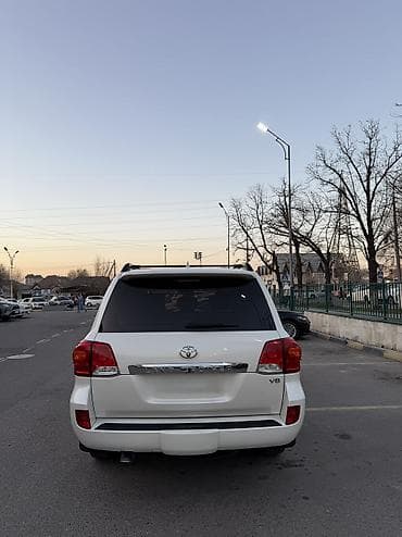 ленд крузер: Toyota Land Cruiser: 2014 г., 4.6 л, Автомат, Бензин, Внедорожник — 7