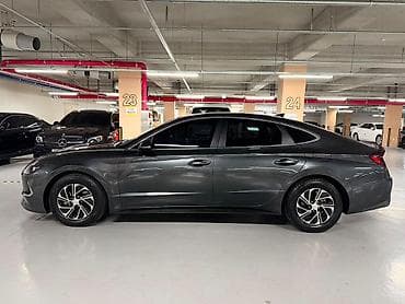 Hyundai Sonata: 2022 г., 2 л, Автомат, Бензин, Седан — 5