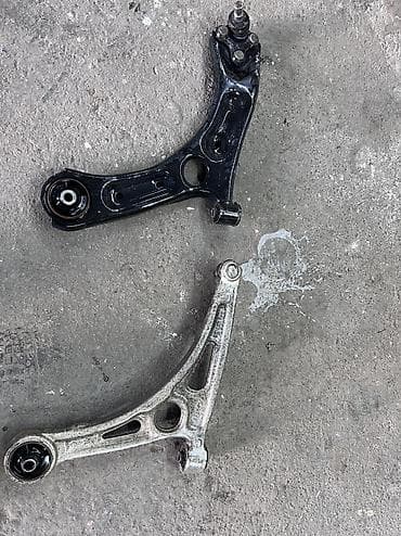 Унаа тетиктери: Продаю нижние б/у рычаги Kia K5 Hyundai Sonata YF LF New Rise левая — 2