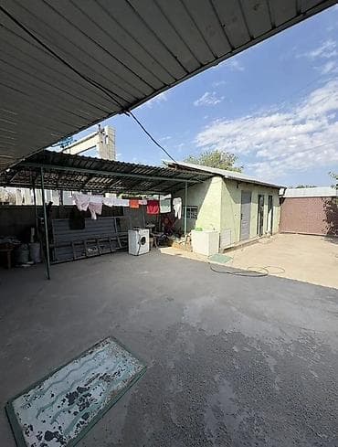 боконбаева правда: 45 м², 3 комнаты, Утепленный, Забор, огорожен — 6