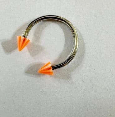 в единственнои экземпляре: Пирсинг для носа и пупка, расцветки как на фото, цена за 1 шт — 3