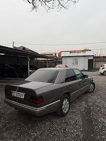 mercedes benz w204: Mercedes-Benz W124: 1994 г., 2.2 л, Автомат, Бензин, Седан — 7