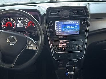 Ssangyong Tivoli: 2020 г., 1.6 л, Автомат, Бензин, Кроссовер
