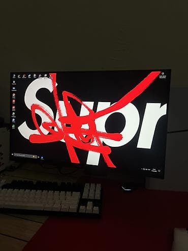 glorious model o: Монитор — 1