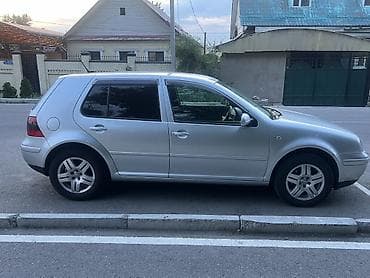Продажа авто: Volkswagen Golf: 2004 г., 2 л, Автомат, Бензин, Хэтчбэк — 3