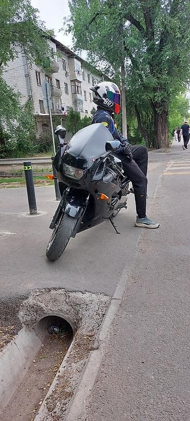 Kawasaki 1100 Kawasaki zzr 1100 на 4 целиндра мотоцикл в прекрасном — 5