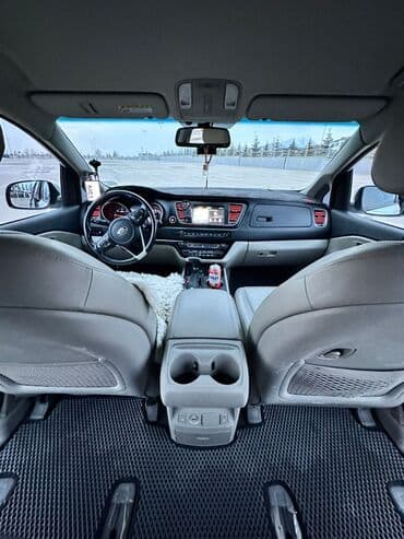 Продажа авто: Kia Carnival: 2018 г., 2.2 л, Автомат, Дизель, Минивэн — 10