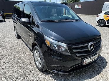 задн: Mercedes-Benz Vito: 2017 г., 2 л, Автомат, Бензин, Минивэн — 2