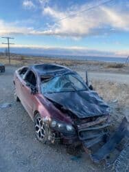 лобовое стекло виндом: Volvo S40, седан, бордовый цвет. Основные особенности: - Кузов: 4 — 3