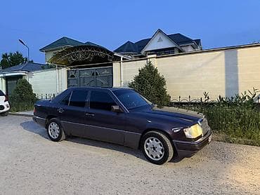 Продажа авто: Mercedes-Benz W124: 1992 г., 2 л, Механика, Бензин, Седан — 7