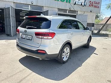 кыргызстан автомобили: Kia Sorento: 2016 г., 2 л, Дизель, Кроссовер — 4