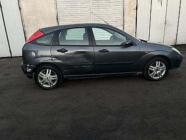 mazda primacy: Ford Focus: 2004 г., 1.6 л, Механика, Бензин, Хэтчбэк — 9