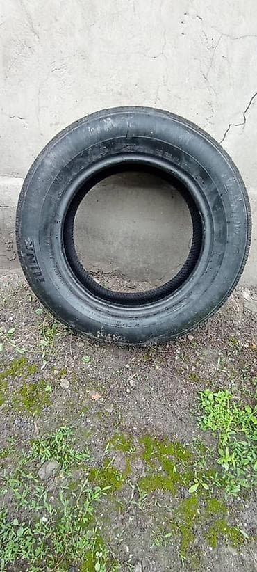 16 lt: Комплект зимних шин 215/65 R16 б/у - Размер: 215/65 R16 (размерность — 3