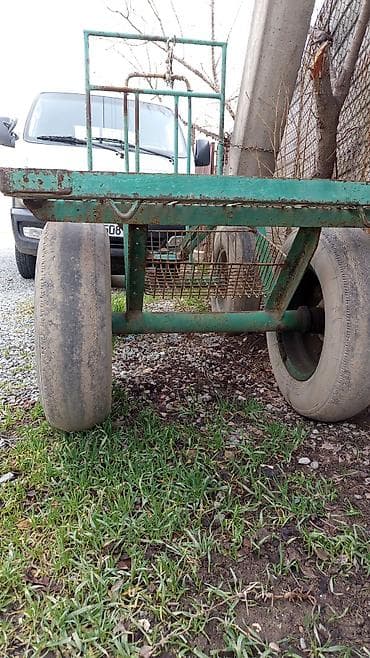 Садово-строительная тачка и тележка, Стальная, Четырехколесная