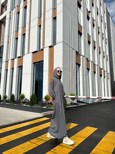 Худи платье на осень-зима
Размеры М-L-XL at lalafo.kg Худи платье на осень-зима
Размеры М-L-XL