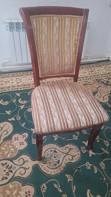dinner table: Стул для зала, Б/у, Дерево — 4