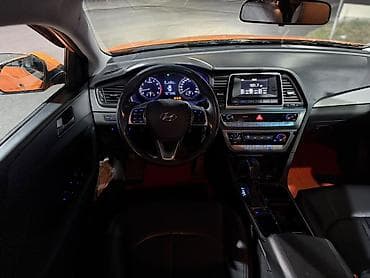 Продажа авто: Hyundai Sonata: 2019 г., 2 л, Автомат, Газ, Седан — 4