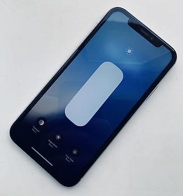 обмен на xr: IPhone Xr, Б/у, 64 ГБ, Белый, Зарядное устройство, 79 % — 2