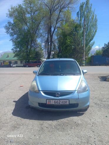 продаю авто с последующим выкупом: Honda Jazz: 2005 г., 1.4 л, Механика, Бензиновая, Хэтчбэк — 6
