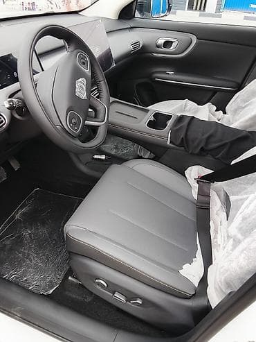 runx alex: Changan Qiyuan Q05: 2026 г., 5.6 л, Типтроник, Электромобиль, Кроссовер — 6