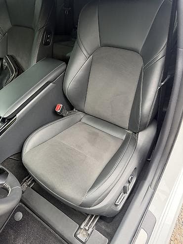 таета ноах: Toyota Camry: 2024 г., 2 л, Вариатор, Гибрид, Седан — 7