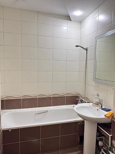 мкр анар: 3 комнаты, 66 м², 106 серия, 3 этаж — 10