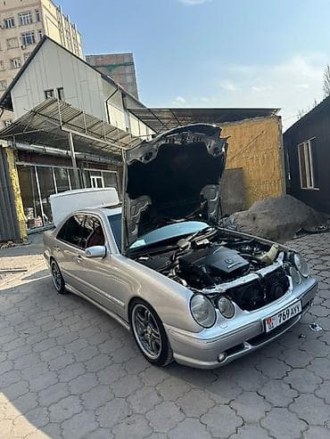 овальные: Mercedes-Benz E-Class: 2000 г., 5.5 л, Автомат, Бензин, Седан — 4
