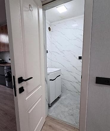 вагон жилье: Продаю Двухэтажный таунхаус с террасой и балконами на Иссык Куле село — 9