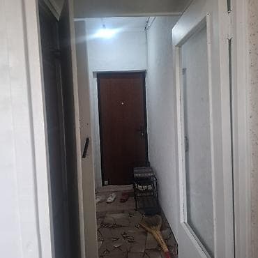 прадажа квартиры: 1 комната, 35 м², 3 этаж — 5