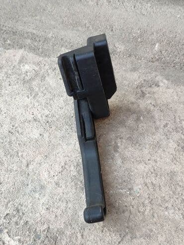 домкрат для спринтера: Ручка открывания капота Sprinter, оригинал. Б/у, из Германии — 4