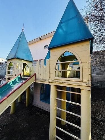 машина домик: Детский уличный игровой комплекс «Замок» - Тематика: сказочный замок — 4