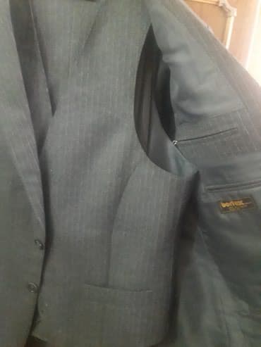 прокат мужских костюмов [возьми на прокат] бишкек фото: (г.Шопоков) Костюм тройка б/у в хорошем состоянии размер 50-52 — 4