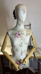 шиномонтажное оборудование для грузовых автомобилей бу: Манекен Взрослый женский, Материал: Дерево, Б/у — 12