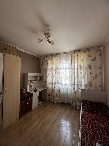 Недвижимость: 3 комнаты, Улан мкр Собственник, Семейным, от 6 месяцев, С мебелью полностью — 4