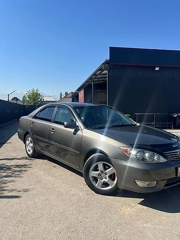 Toyota Camry: 2005 г., 2.4 л, Автомат, Газ, Седан