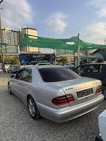 315 80 22: Mercedes-Benz E-Class: 2000 г., 2.4 л, Автомат, Бензин, Седан — 4